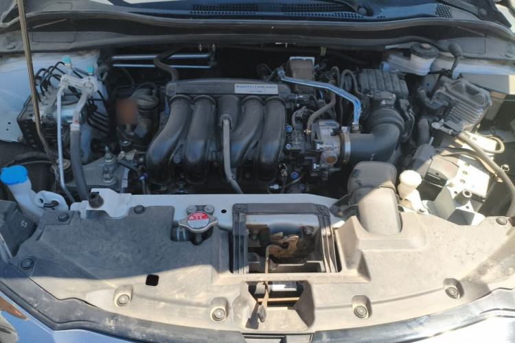Used Honda Vezel 2020 1.5L CVT Pioneer Edition Engine Bay