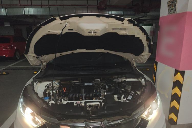 Used Honda Vezel 2020 1.5L CVT Pioneer Edition Engine Bay