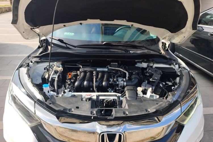 Used Honda Vezel 2020 1.5L CVT Pioneer Edition Engine Bay