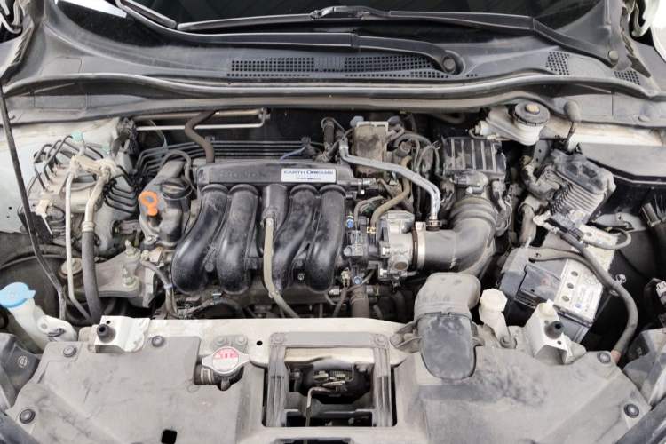 Used Honda Vezel 2020 1.5L CVT Pioneer Edition Engine Bay