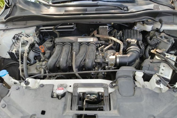 Used Honda Vezel 2020 1.5L CVT Elite Edition Engine Bay