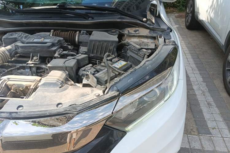Used Honda Vezel 2020 220 TURBO CVT Elite Edition Engine Bay Left