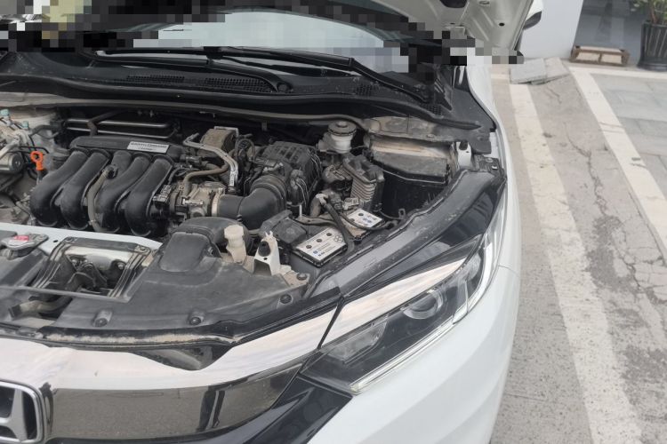 Used Honda Vezel 2020 1.5L CVT Pioneer Edition Engine Bay Left