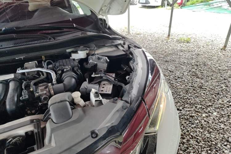 Used Honda Vezel 2020 1.5L CVT Pioneer Edition Engine Bay Left