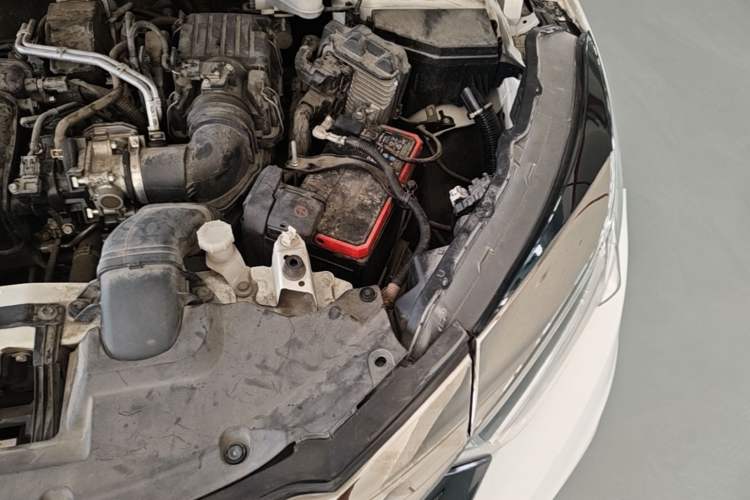 Used Honda Vezel 2020 1.5L CVT Elite Edition Engine Bay Left