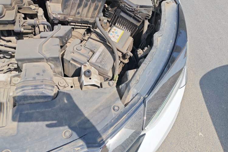 Used Honda Vezel 2020 220 TURBO CVT Elite Edition Engine Bay Left