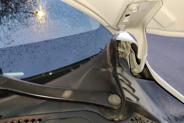 Used Honda Vezel 2020 1.5L CVT Pioneer Edition Engine Bay Left