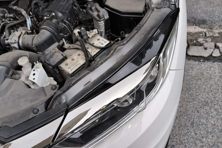 Used Honda Vezel 2020 1.5L CVT Pioneer Edition Engine Bay Left