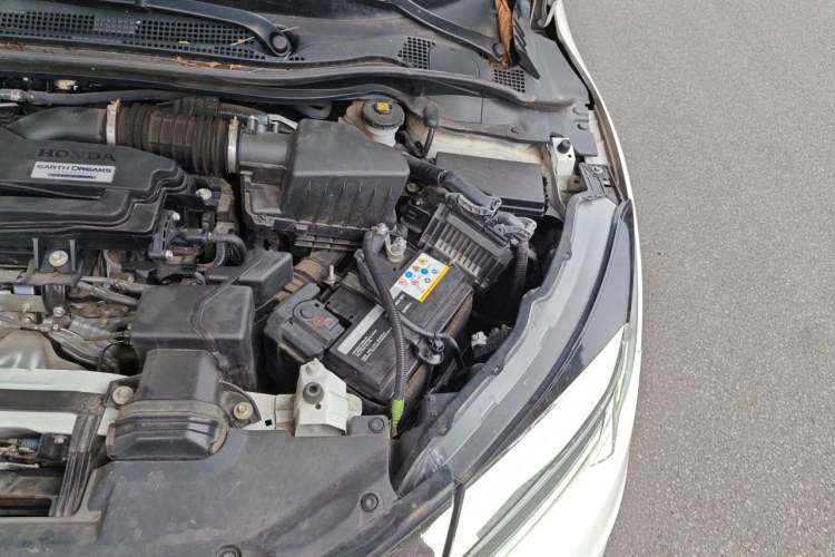 Used Honda Vezel 2020 220 TURBO CVT Elite Edition Engine Bay Left