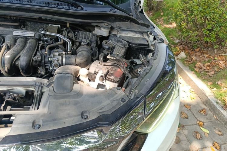 Used Honda Vezel 2020 1.5L CVT Pioneer Edition Engine Bay Left