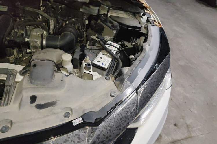 Used Honda Vezel 2020 1.5L CVT Pioneer Edition Engine Bay Left