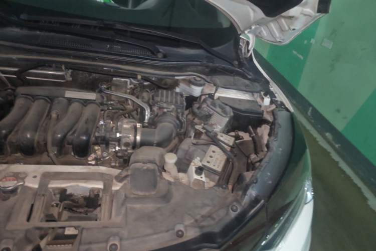 Used Honda Vezel 2020 1.5L CVT Pioneer Edition Engine Bay Left