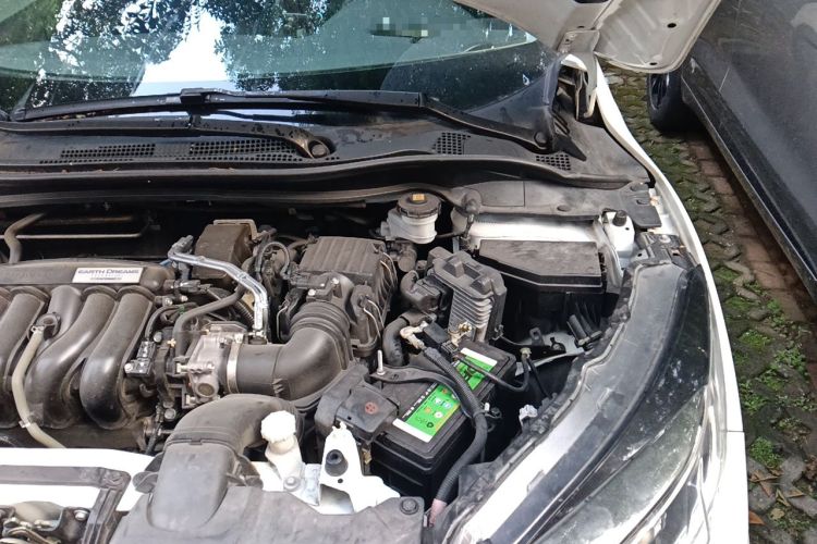 Used Honda Vezel 2020 1.5L CVT Pioneer Edition Engine Bay Left