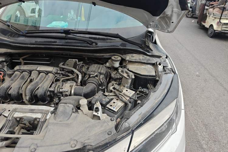 Used Honda Vezel 2020 1.5L CVT Pioneer Edition Engine Bay Left