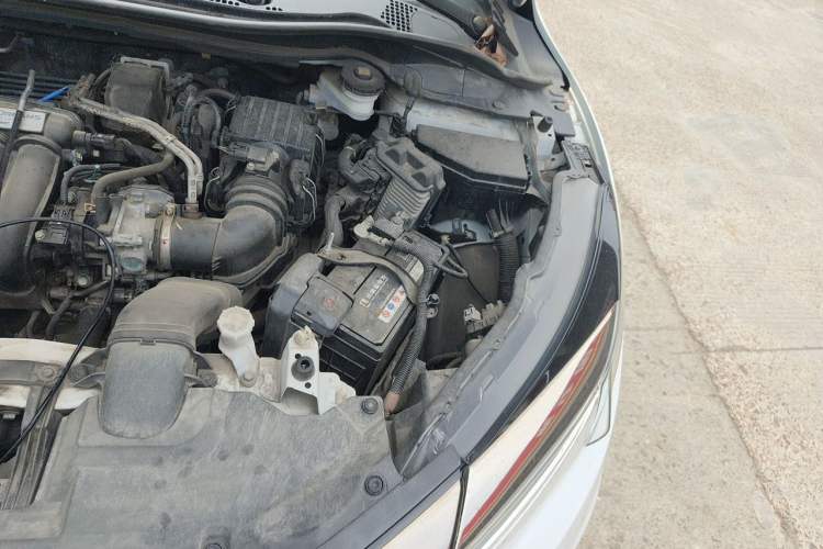 Used Honda Vezel 2020 1.5L CVT Pioneer Edition Engine Bay Left