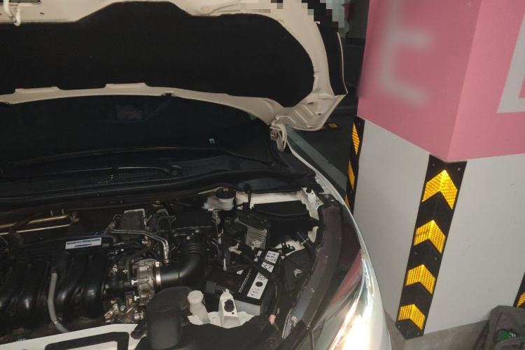 Used Honda Vezel 2020 1.5L CVT Pioneer Edition Engine Bay Left
