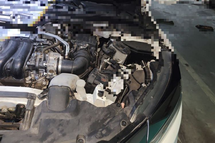 Used Honda Vezel 2020 1.5L CVT Luxury Edition Engine Bay Left