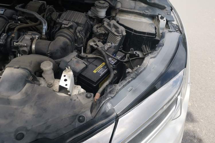 Used Honda Vezel 2020 1.5L CVT Pioneer Edition Engine Bay Left