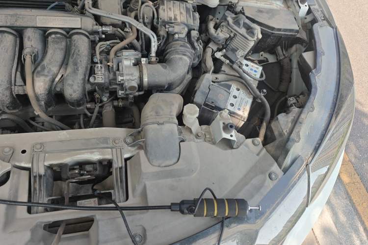 Used Honda Vezel 2020 1.5L CVT Luxury Edition Engine Bay Left
