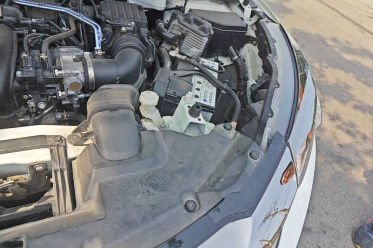 Used Honda Vezel 2020 1.5L CVT Pioneer Edition Engine Bay Left