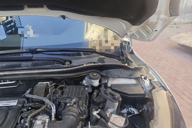 Used Honda Vezel 2020 1.5L CVT Pioneer Edition Engine Bay Left