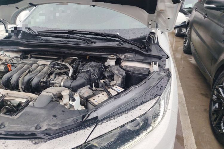 Used Honda Vezel 2020 1.5L CVT Elite Edition Engine Bay Left