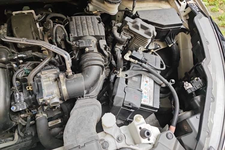 Used Honda Vezel 2020 1.5L CVT Pioneer Edition Engine Bay Left