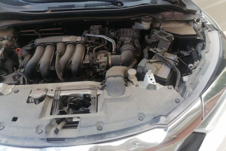 Used Honda Vezel 2020 1.5L CVT Pioneer Edition Engine Bay Left