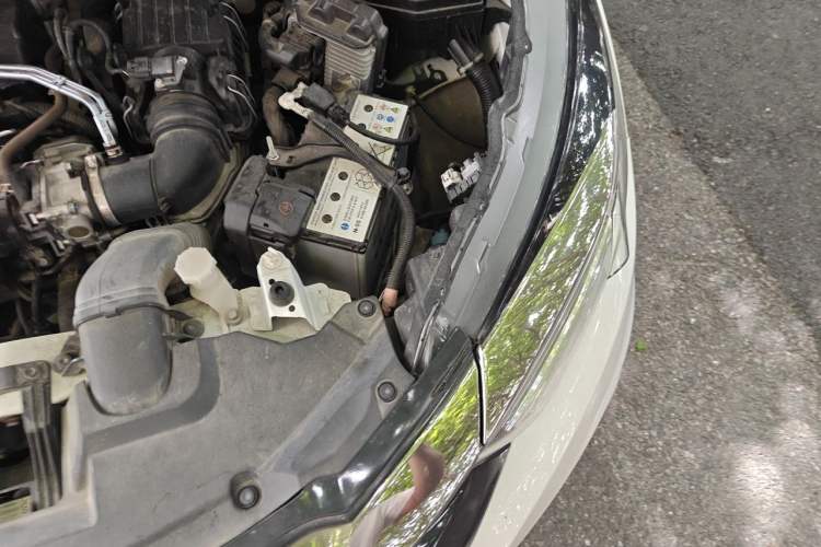 Used Honda Vezel 2020 1.5L CVT Pioneer Edition Engine Bay Left