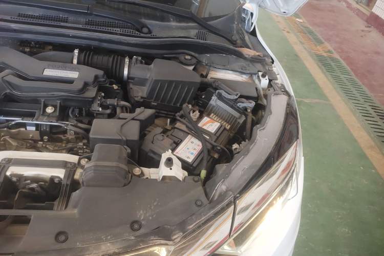 Used Honda Vezel 2020 220 TURBO CVT Elite Edition Engine Bay Left