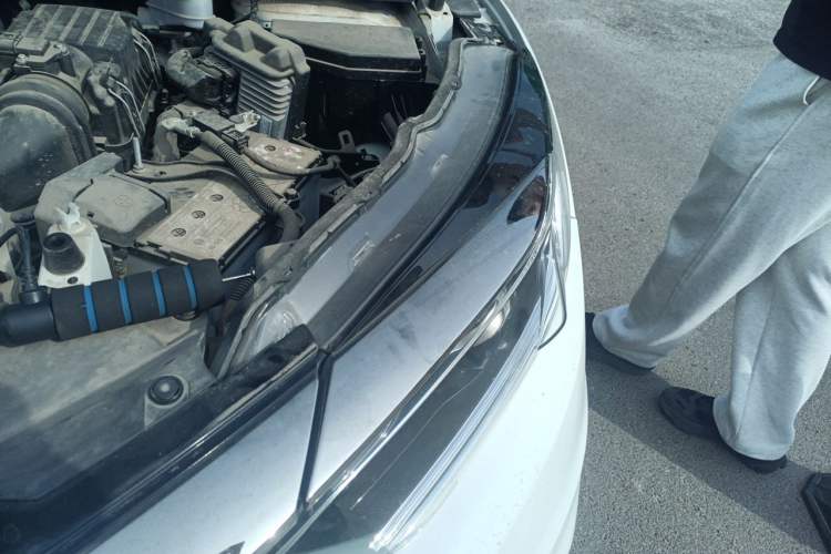 Used Honda Vezel 2020 1.5L CVT Pioneer Edition Engine Bay Left