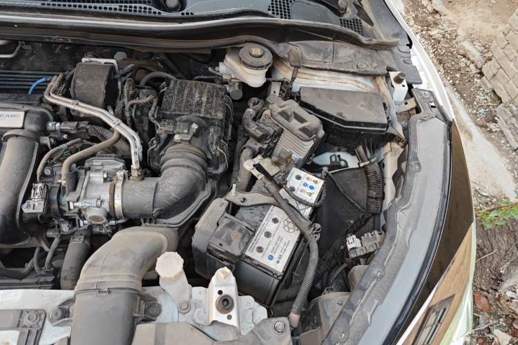 Used Honda Vezel 2020 1.5L CVT Pioneer Edition Engine Bay Left