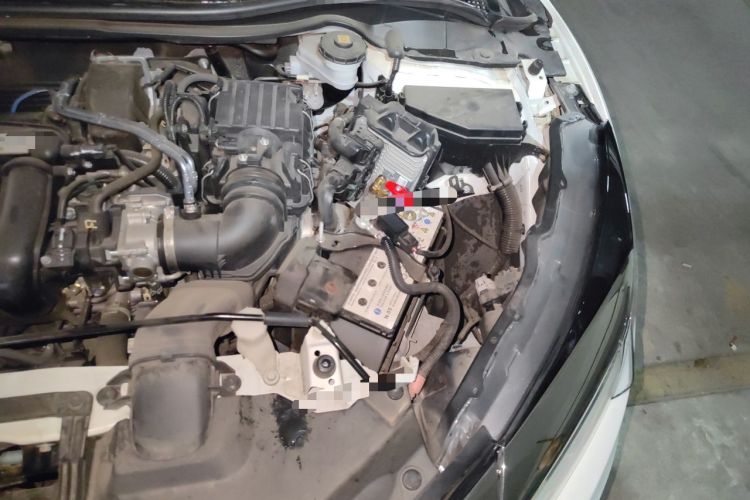 Used Honda Vezel 2020 1.5L CVT Elite Edition Engine Bay Left