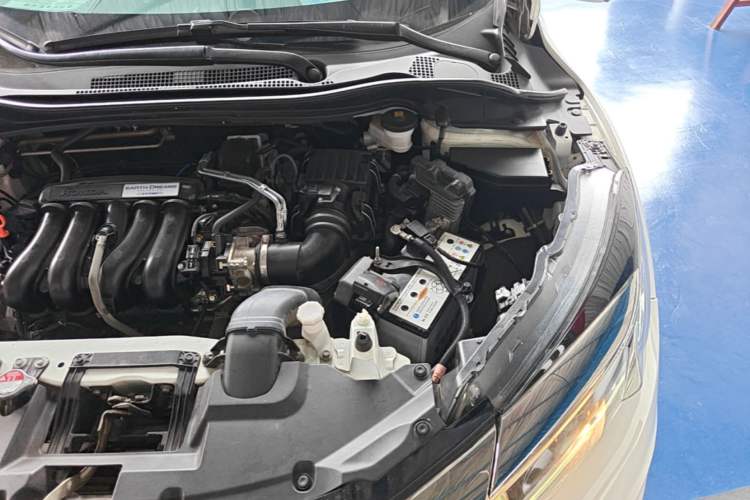 Used Honda Vezel 2020 1.5L CVT Elite Edition Engine Bay Left