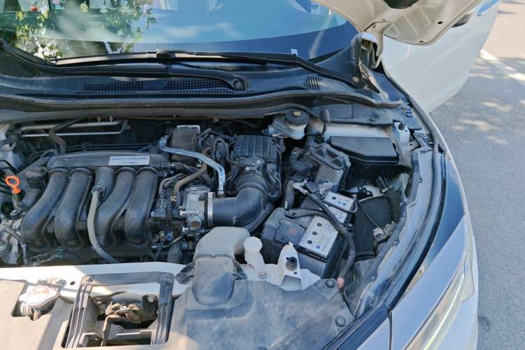 Used Honda Vezel 2020 1.5L CVT Pioneer Edition Engine Bay Left