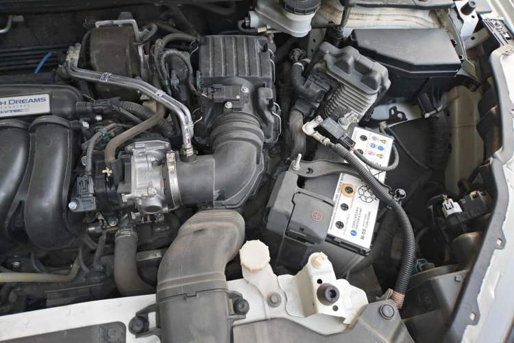 Used Honda Vezel 2020 1.5L CVT Pioneer Edition Engine Bay Left