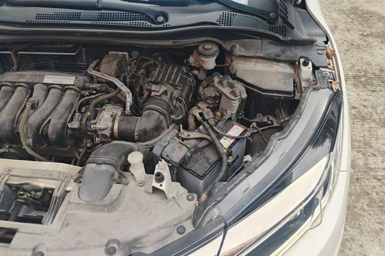 Used Honda Vezel 2020 1.5L CVT Pioneer Edition Engine Bay Left