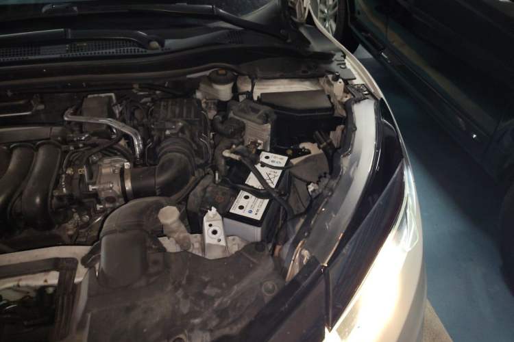 Used Honda Vezel 2020 1.5L CVT Pioneer Edition Engine Bay Left