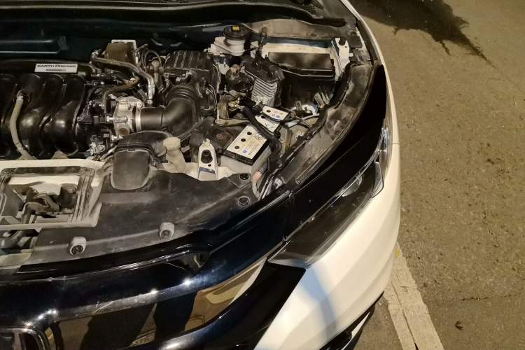 Used Honda Vezel 2020 1.5L CVT Pioneer Edition Engine Bay Left