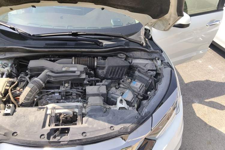 Used Honda Vezel 2020 220 TURBO CVT Elite Edition Engine Bay Left