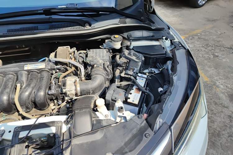 Used Honda Vezel 2020 1.5L CVT Pioneer Edition Engine Bay Left