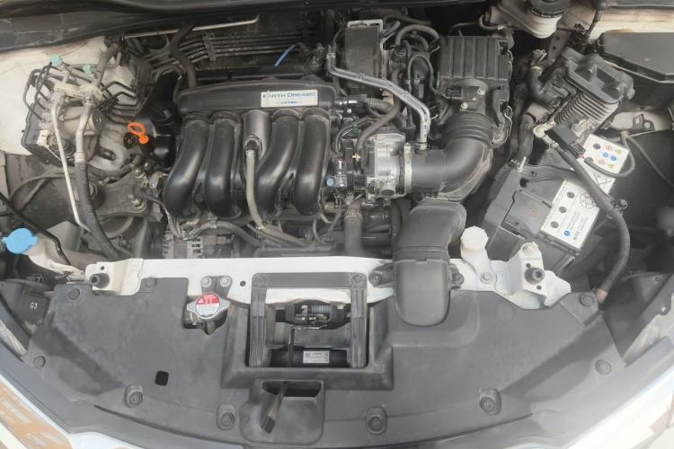 Used Honda Vezel 2020 1.5L CVT Pioneer Edition Engine Bay