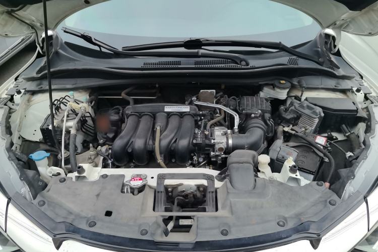 Used Honda Vezel 2020 1.5L CVT Pioneer Edition Engine Bay