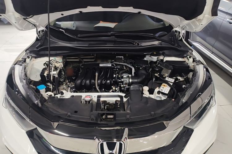Used Honda Vezel 2020 1.5L CVT Pioneer Edition Engine Bay
