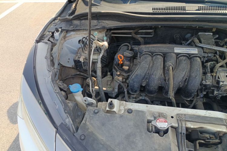 Used Honda Vezel 2020 1.5L CVT Pioneer Edition Engine Bay Right