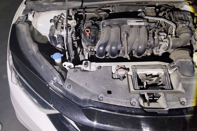 Used Honda Vezel 2020 1.5L CVT Pioneer Edition Engine Bay Right