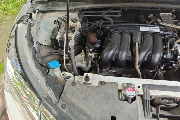 Used Honda Vezel 2020 1.5L CVT Elite Edition Engine Bay Right