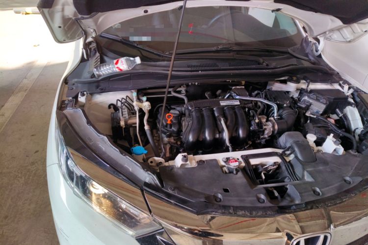 Used Honda Vezel 2020 1.5L CVT Pioneer Edition Engine Bay Right