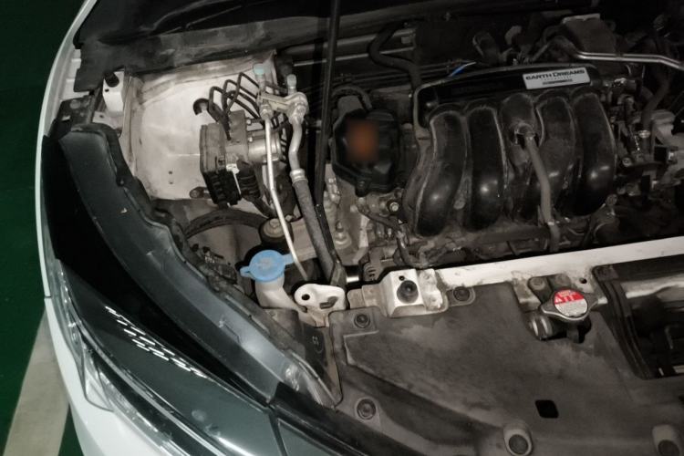 Used Honda Vezel 2020 1.5L CVT Pioneer Edition Engine Bay Right