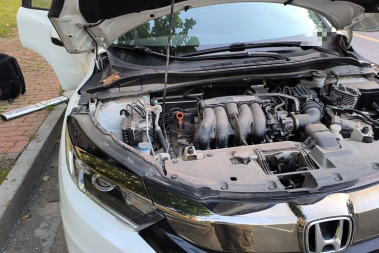 Used Honda Vezel 2020 1.5L CVT Pioneer Edition Engine Bay Right